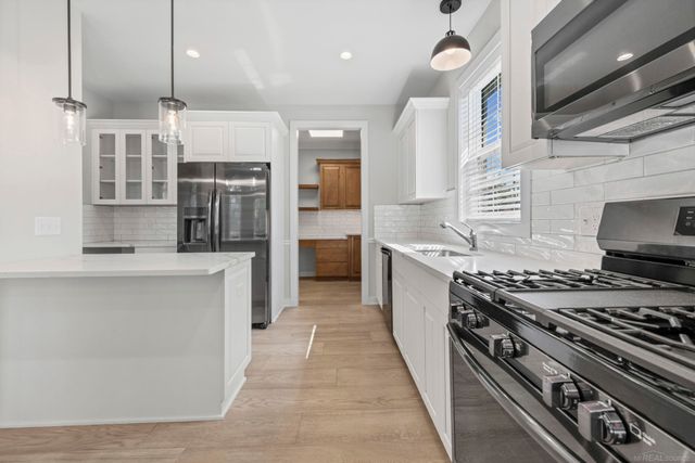 16612 Via Villagio Drive, Macomb, MI 48042