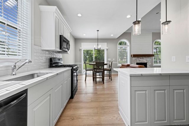 16612 Via Villagio Drive, Macomb, MI 48042