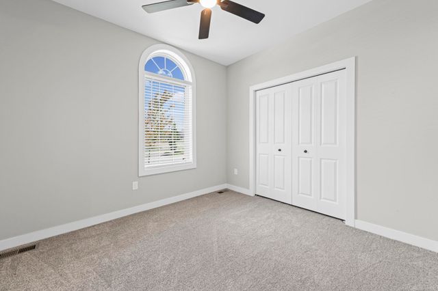 16612 Via Villagio Drive, Macomb, MI 48042
