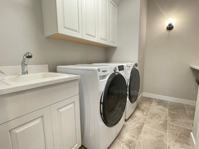 16612 Via Villagio Drive, Macomb, MI 48042