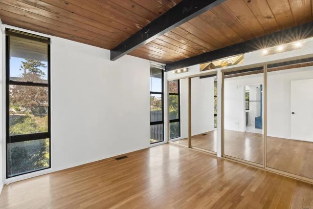 1004 W Walnut Ave., San Diego, CA 92103