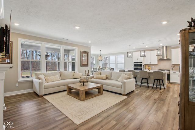 19460 McBee Avenue, Westfield, IN 46074