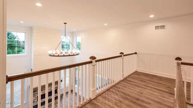 1 Stone Creek Drive, East Greenbush, NY 12061