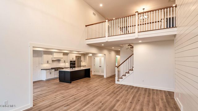 1 Stone Creek Drive, East Greenbush, NY 12061