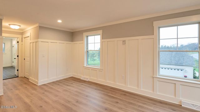 1 Stone Creek Drive, East Greenbush, NY 12061