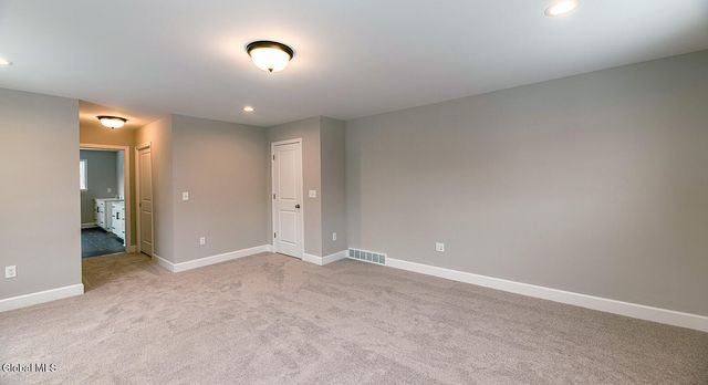 1 Stone Creek Drive, East Greenbush, NY 12061