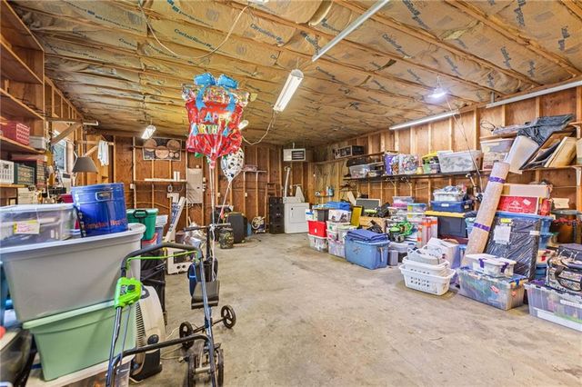 5021 Crest Drive, Kansas City, KS 66106