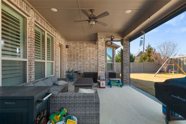 1701 Conifer Court, Argyle, TX 76226