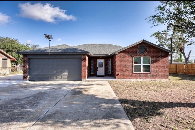 950 Mendoza St, Corpus Christi, TX 78416