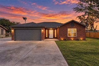 950 Mendoza St, Corpus Christi, TX 78416