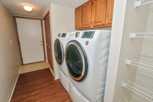 2786 Laurel Wind Boulevard, Lewis Center, OH 43035