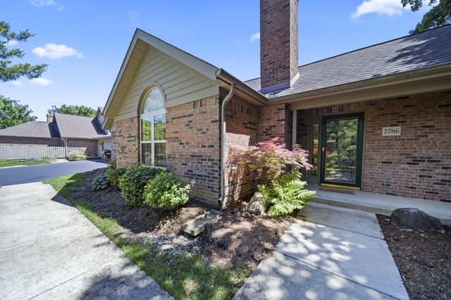 2786 Laurel Wind Boulevard, Lewis Center, OH 43035