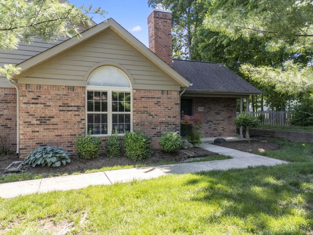 2786 Laurel Wind Boulevard, Lewis Center, OH 43035