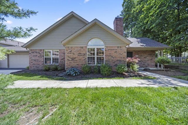 2786 Laurel Wind Boulevard, Lewis Center, OH 43035