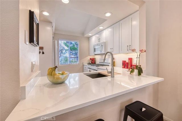 13 Via Acuatica, Rancho Santa Margarita, CA 92688