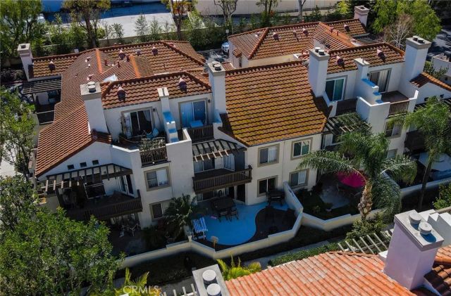 13 Via Acuatica, Rancho Santa Margarita, CA 92688