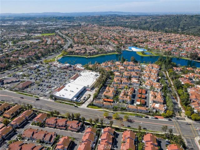 13 Via Acuatica, Rancho Santa Margarita, CA 92688
