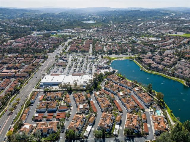 13 Via Acuatica, Rancho Santa Margarita, CA 92688