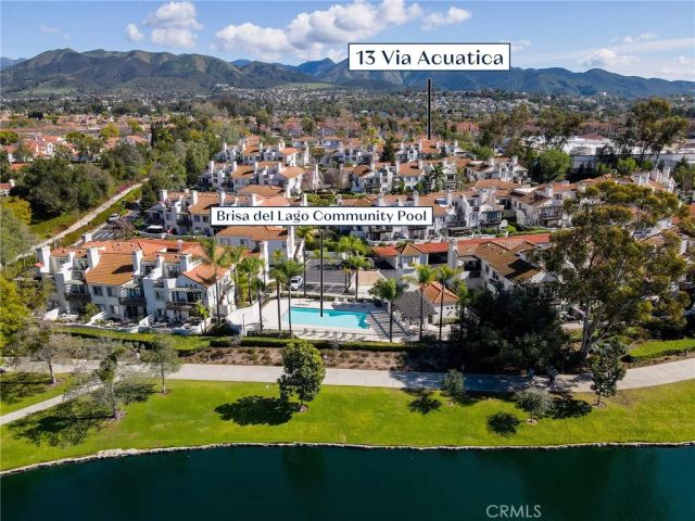 13 Via Acuatica, Rancho Santa Margarita, CA 92688