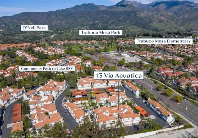 13 Via Acuatica, Rancho Santa Margarita, CA 92688