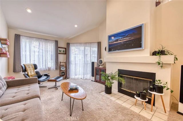 13 Via Acuatica, Rancho Santa Margarita, CA 92688