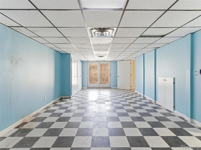 6400 Bridle Lane, Highland, MI 48356