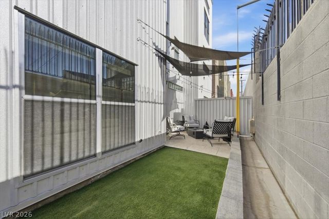 219 Tower Street, Las Vegas, NV 89101