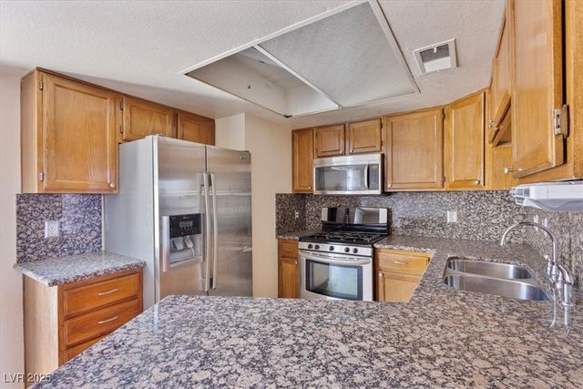 569 Sellers Place, Henderson, NV 89011