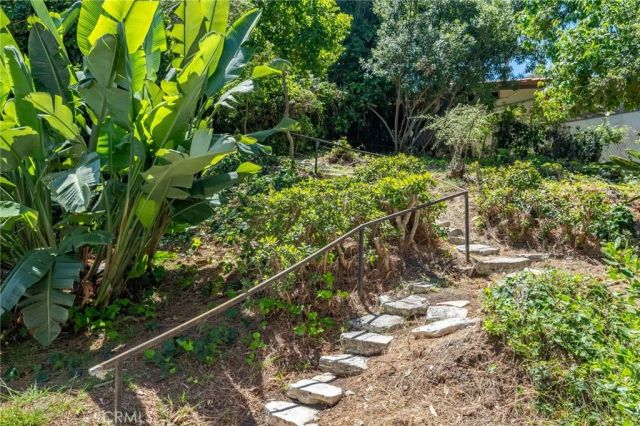 2700 Via Campesina, Palos Verdes Estates, CA 90274
