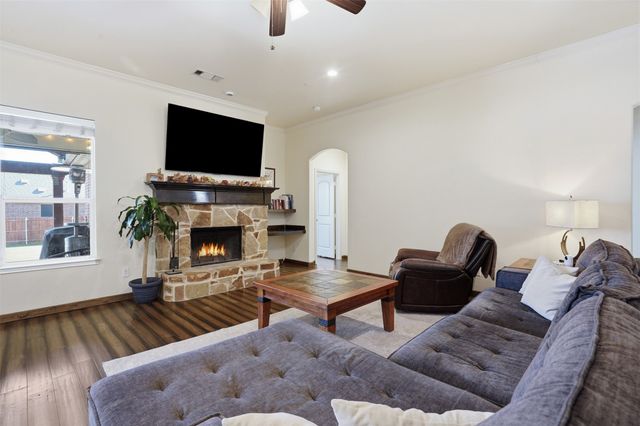 8900 Stone Top Drive, Fort Worth, TX 76179