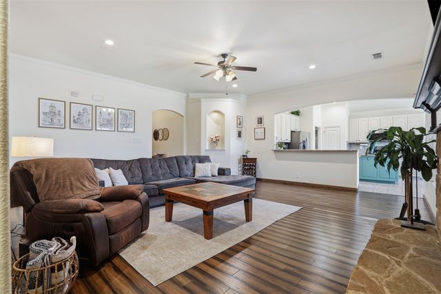 8900 Stone Top Drive, Fort Worth, TX 76179