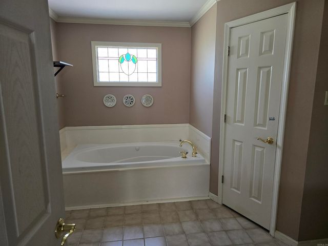 100 Clairmoor Court, Hot Springs, AR 71913