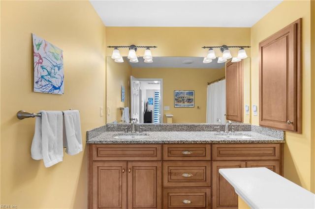 2029 Hen House DR, Virginia Beach, VA 23453