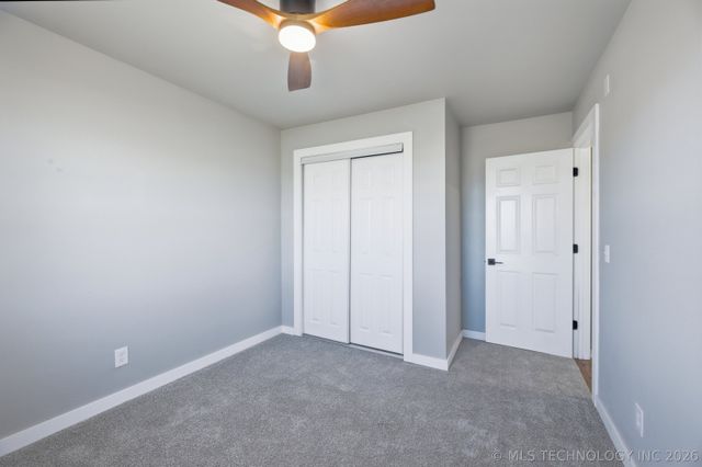 725 N 260 Road, Mounds, OK 74047