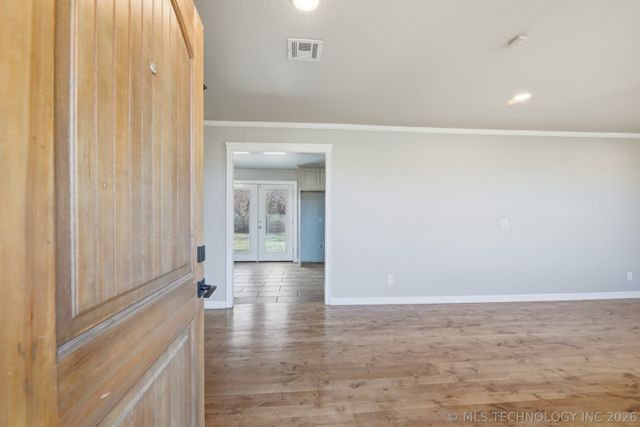 725 N 260 Road, Mounds, OK 74047