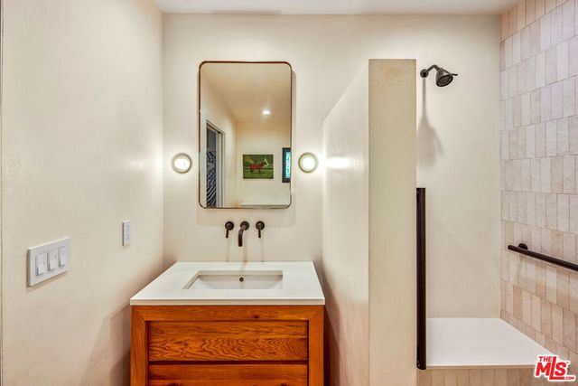 29500 Heathercliff Rd 225, Malibu, CA 90265