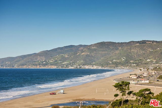 29500 Heathercliff Rd 225, Malibu, CA 90265