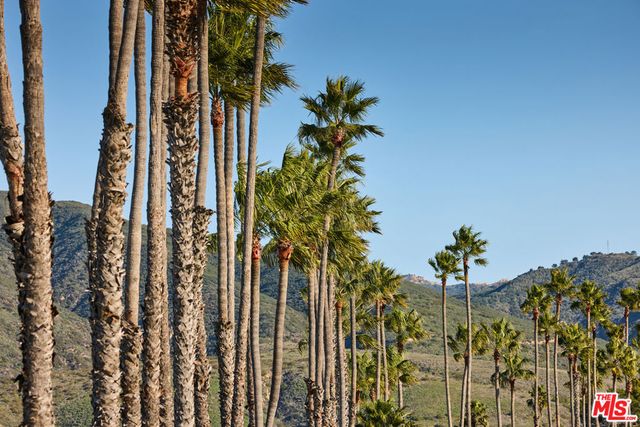 29500 Heathercliff Rd 225, Malibu, CA 90265