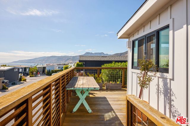 29500 Heathercliff Rd 225, Malibu, CA 90265