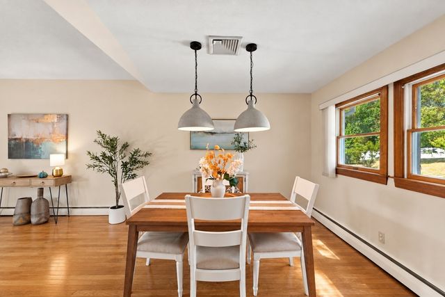 7 Princeton Street, Peabody, MA 01960