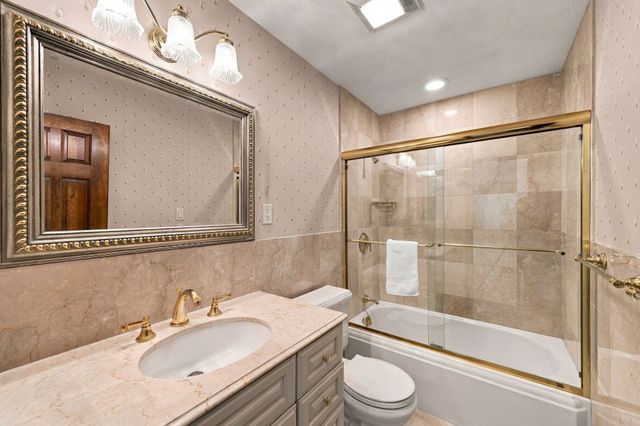 7 Princeton Street, Peabody, MA 01960