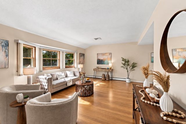 7 Princeton Street, Peabody, MA 01960