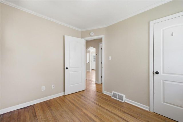 97 E Glass Road, Ortonville, MI 48462