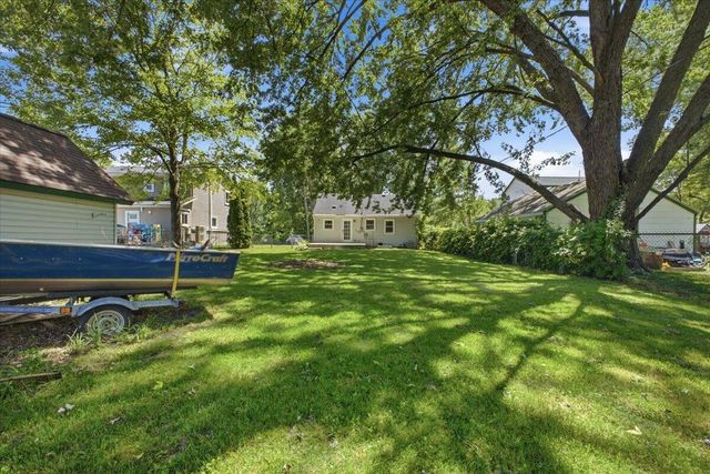 97 E Glass Road, Ortonville, MI 48462