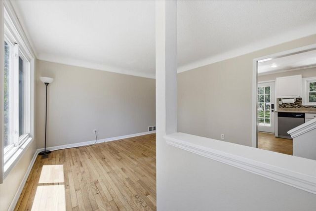 97 E Glass Road, Ortonville, MI 48462