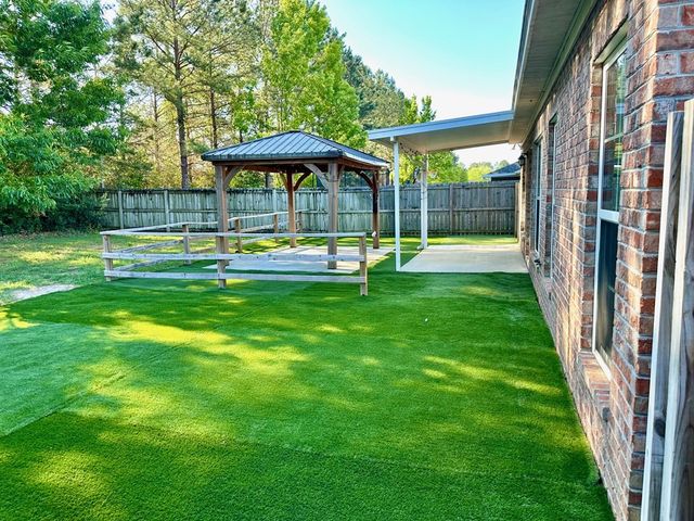 210 Huron, Dothan, AL 36301