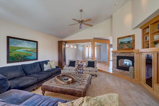 9514 Hill Creek Drive, Verona, WI 53593