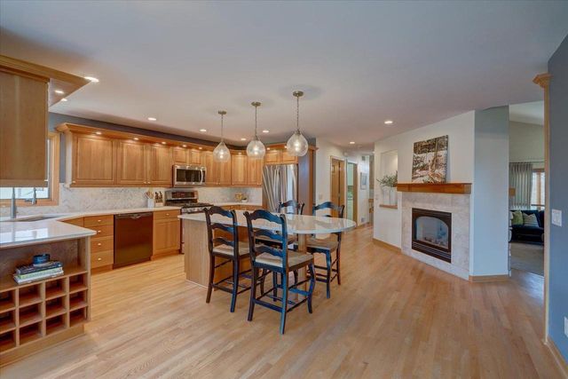 9514 Hill Creek Drive, Verona, WI 53593