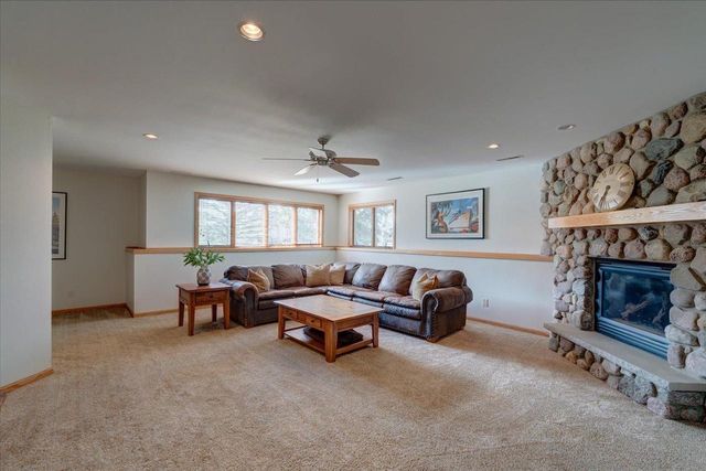 9514 Hill Creek Drive, Verona, WI 53593