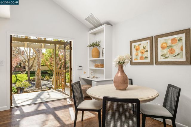 551 Blackhawk Club Dr, Danville, CA 94506